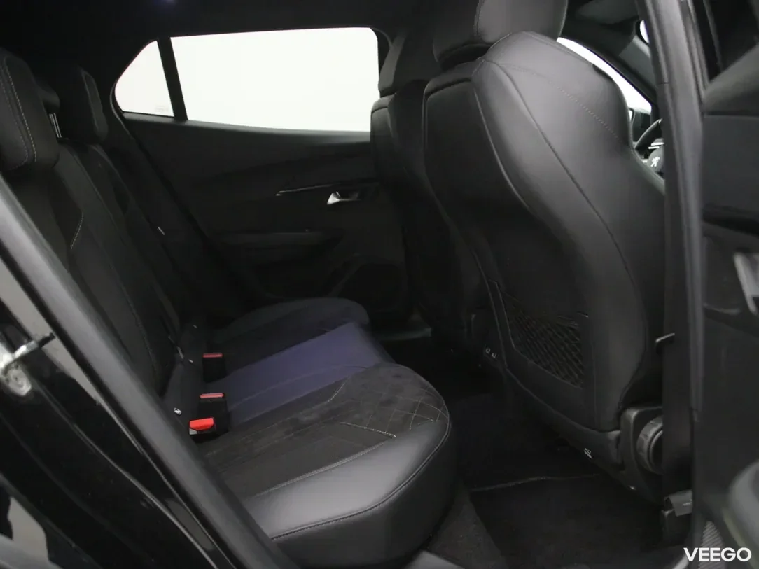 Peugeot 2008 1.2 96kW