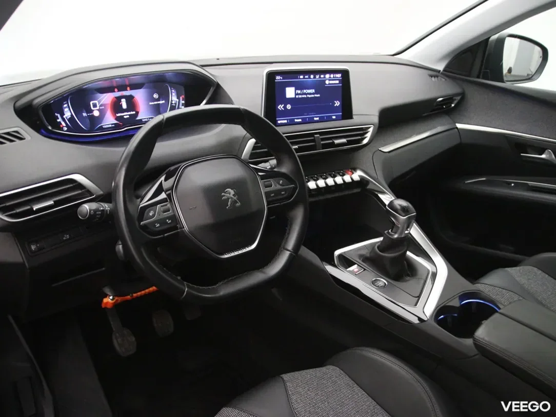Peugeot 3008 1.2 96kW