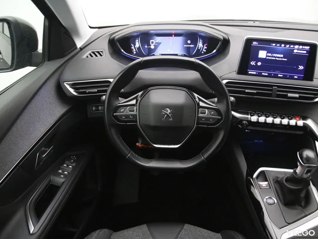 Peugeot 3008 1.2 96kW