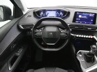Peugeot 3008 1.2 96kW thumbnail