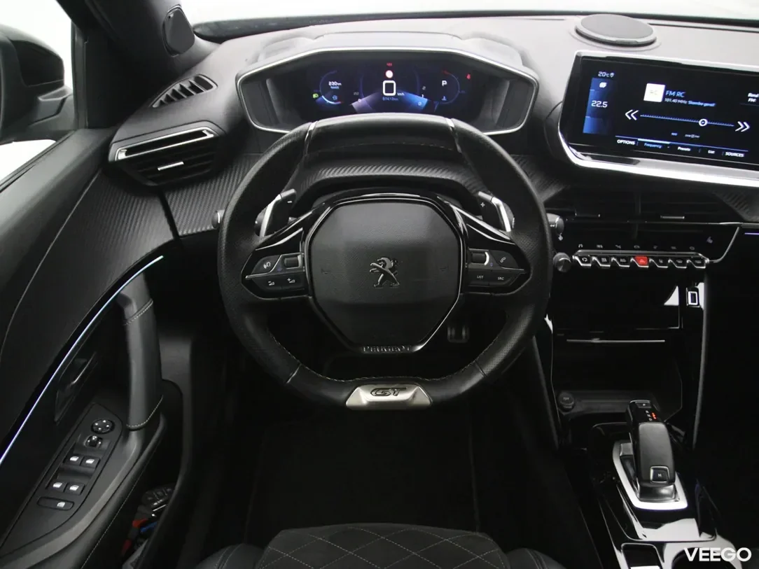 Peugeot 2008 1.2 96kW