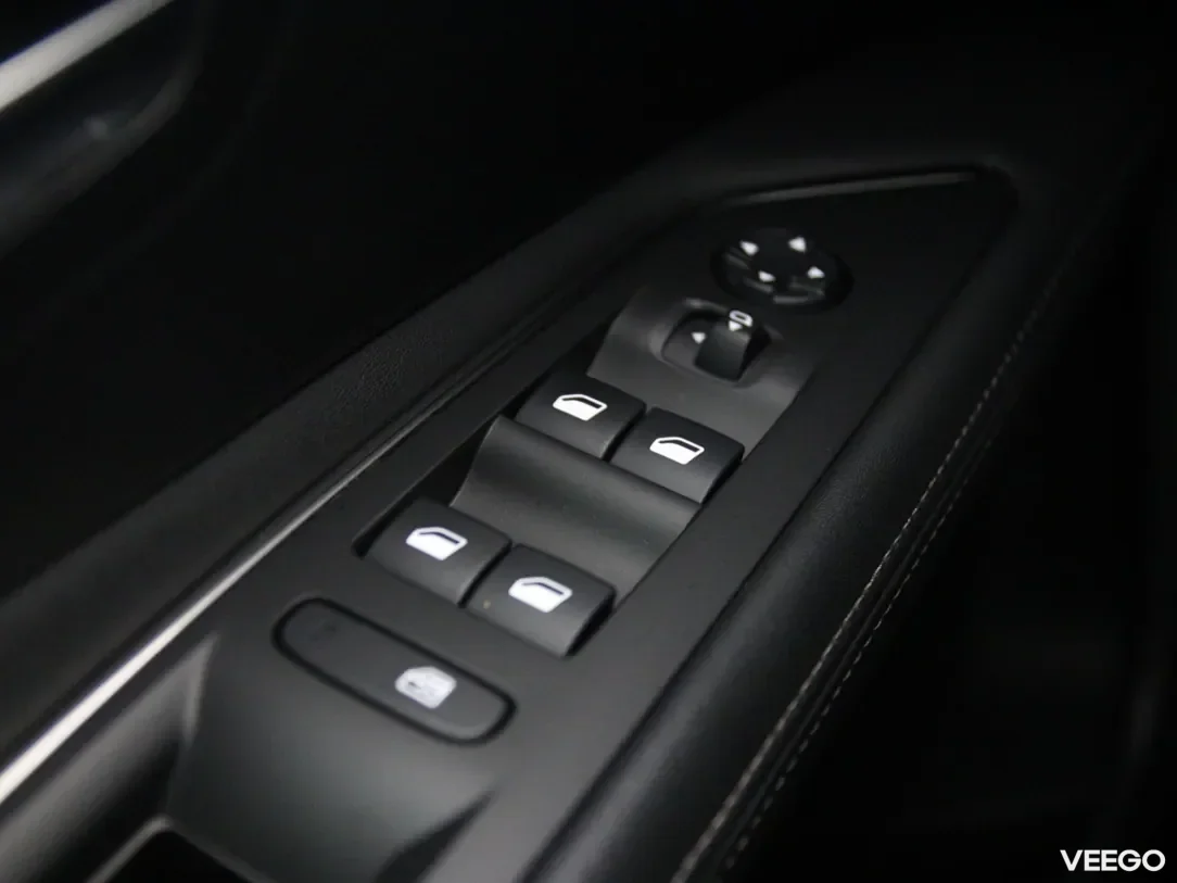 Peugeot 3008 1.2 96kW