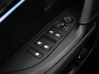 Peugeot 2008 1.2 96kW thumbnail