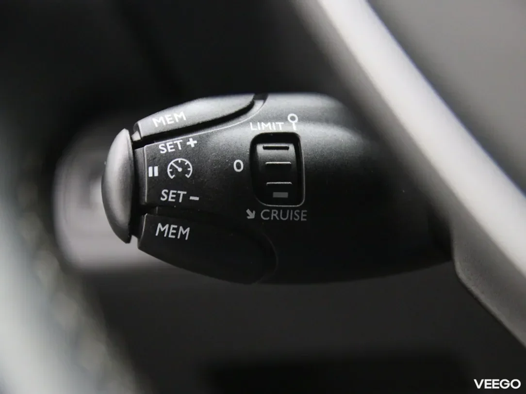 Peugeot 3008 1.2 96kW