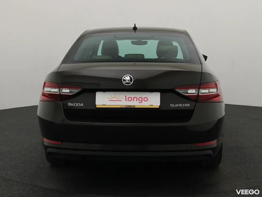Skoda Superb 1.6 88kW
