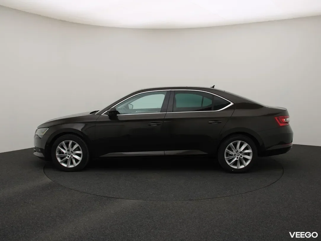 Skoda Superb 1.6 88kW