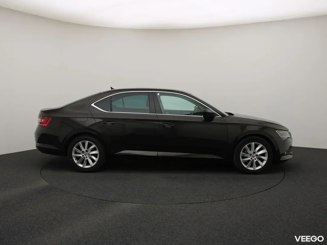 Skoda Superb 1.6 88kW