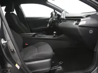 Toyota C-HR 1.8 90kW thumbnail