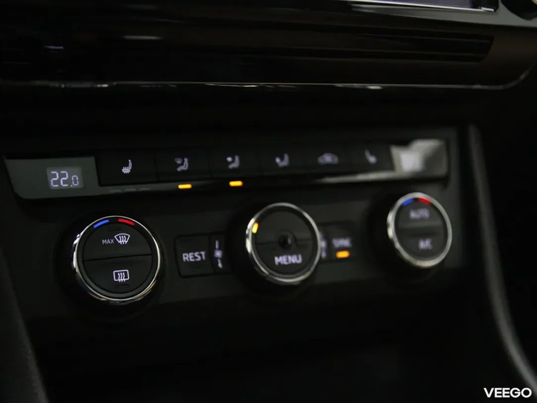 Skoda Superb 1.6 88kW