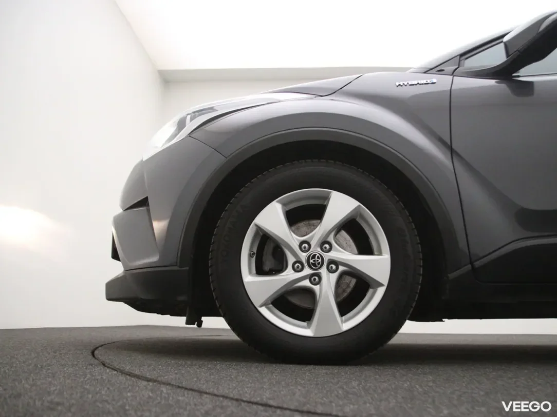 Toyota C-HR 1.8 90kW