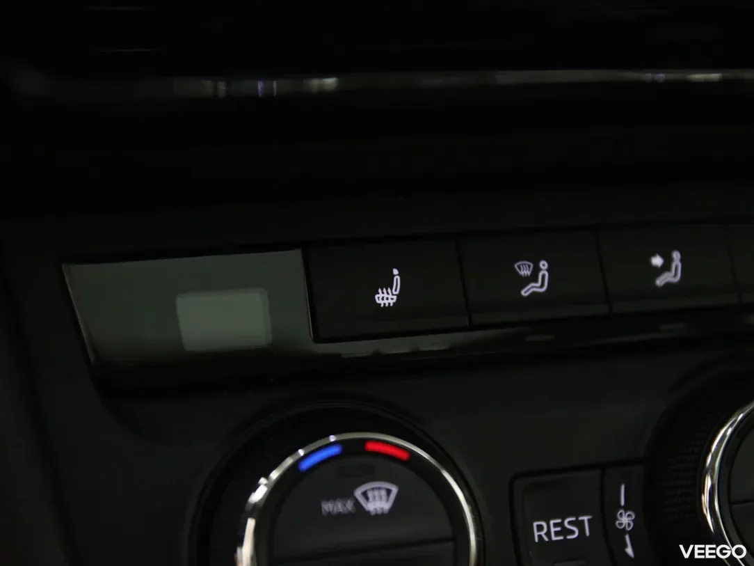 Skoda Superb 1.6 88kW