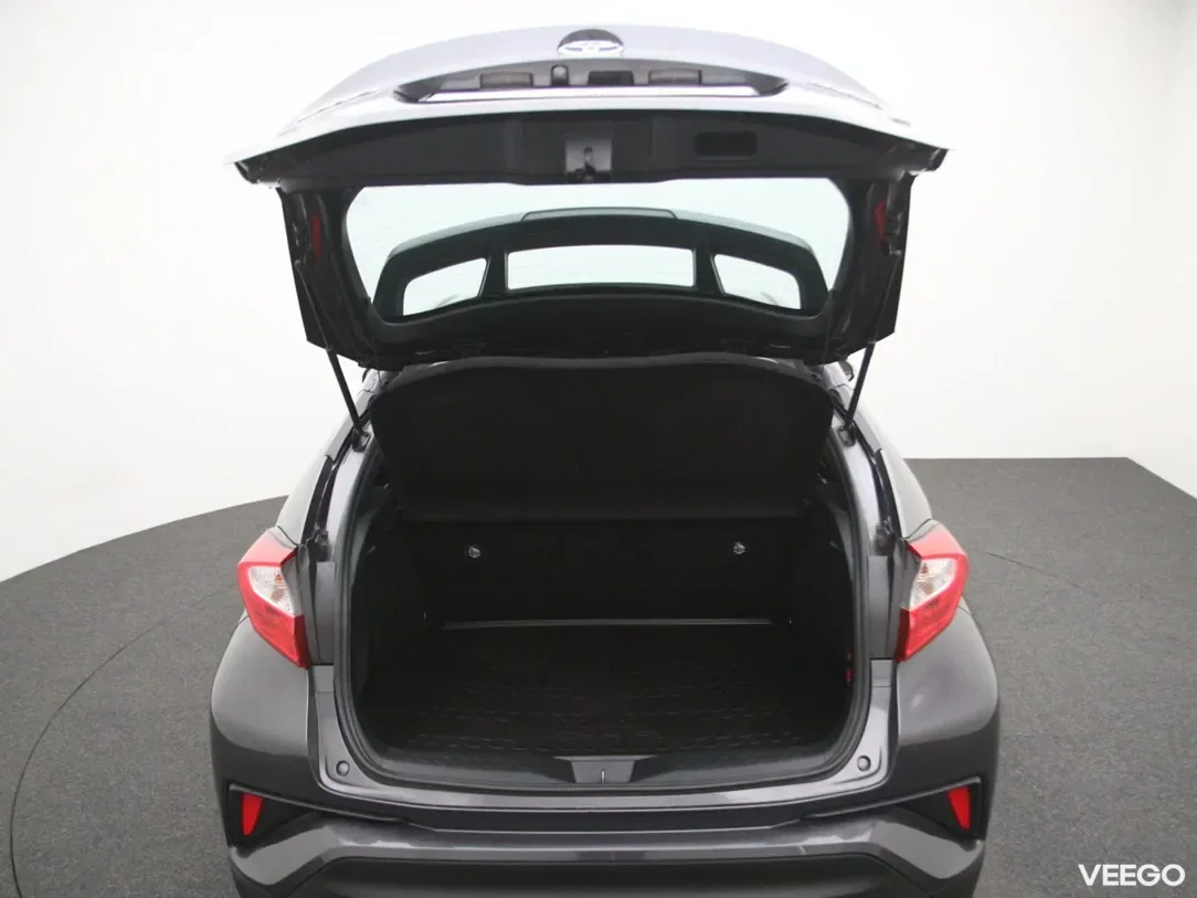 Toyota C-HR 1.8 90kW