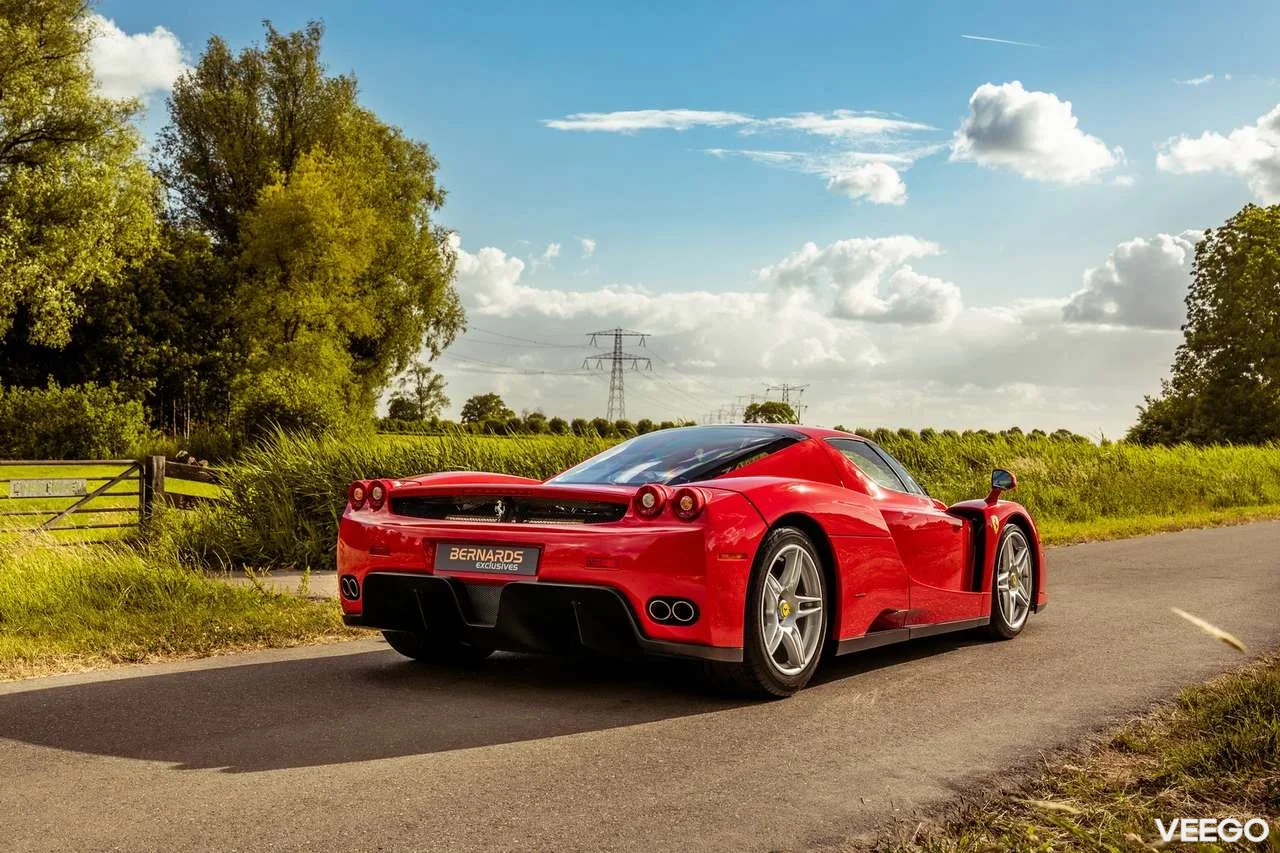 Ferrari Enzo 6.0 485kW