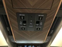 Lexus LM350H - 140kW