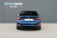 BMW 320 d xDrive Luxury Line 2 140kW thumbnail