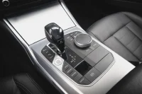 BMW 320 d xDrive Luxury Line 2 140kW thumbnail