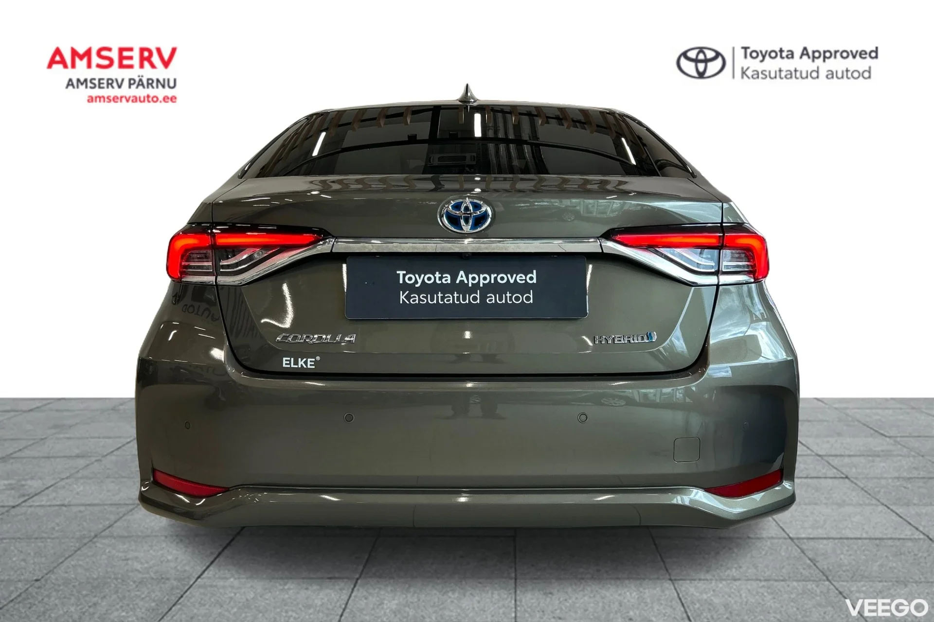 Toyota Corolla Luxury Hybrid 1.8 72kW