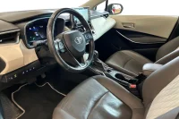 Toyota Corolla Luxury Hybrid 1.8 72kW thumbnail