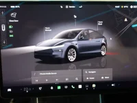 Tesla Model Y Premium Long Range Dual Motor AWD Juniper 378kW thumbnail