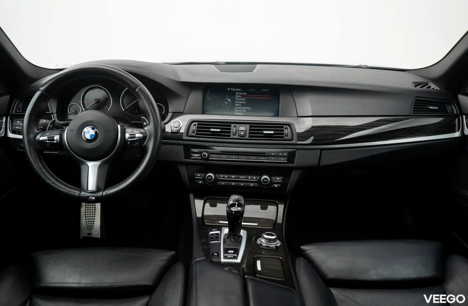 BMW 535 i M-Sportpakett 3.0 225kW