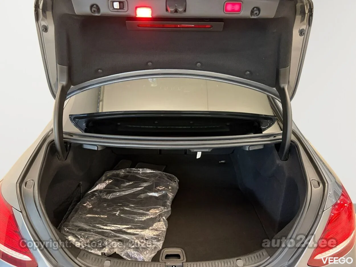 Mercedes-Benz E63 AMG S 4 450kW