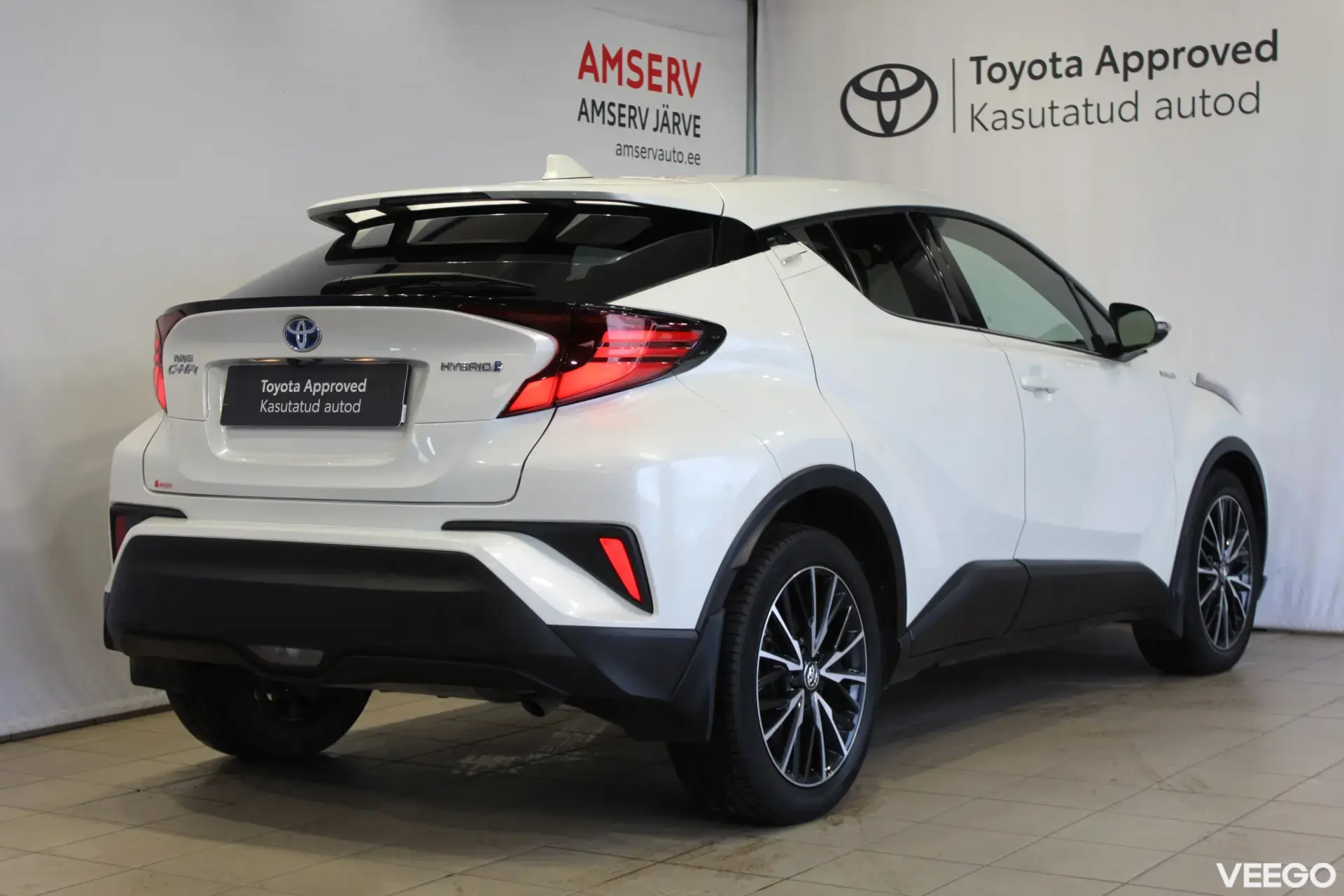 Toyota C-HR Luxury 1.8 72kW