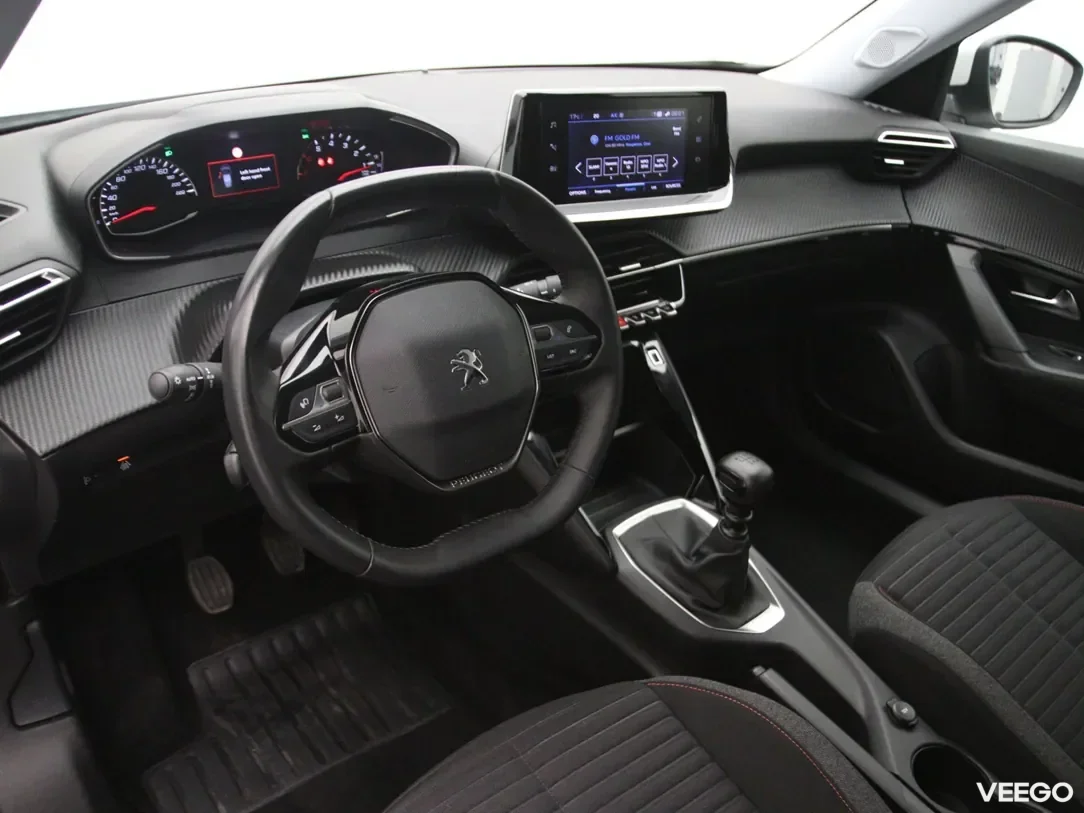 Peugeot 2008 1.2 96kW