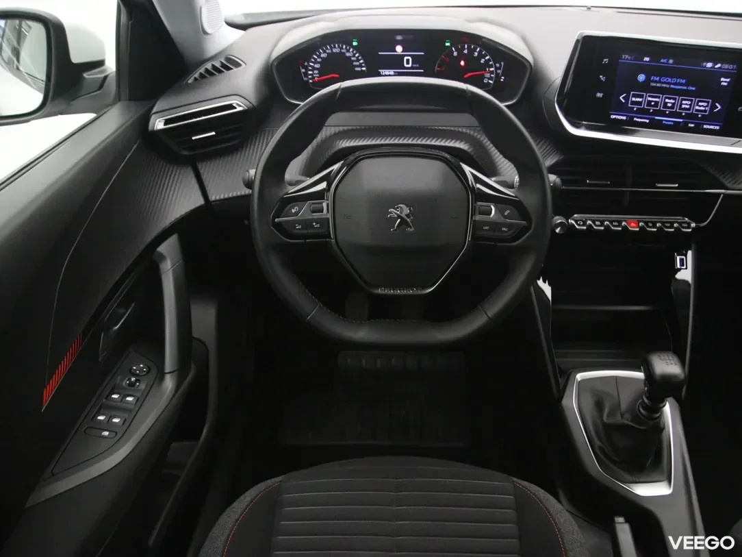 Peugeot 2008 1.2 96kW