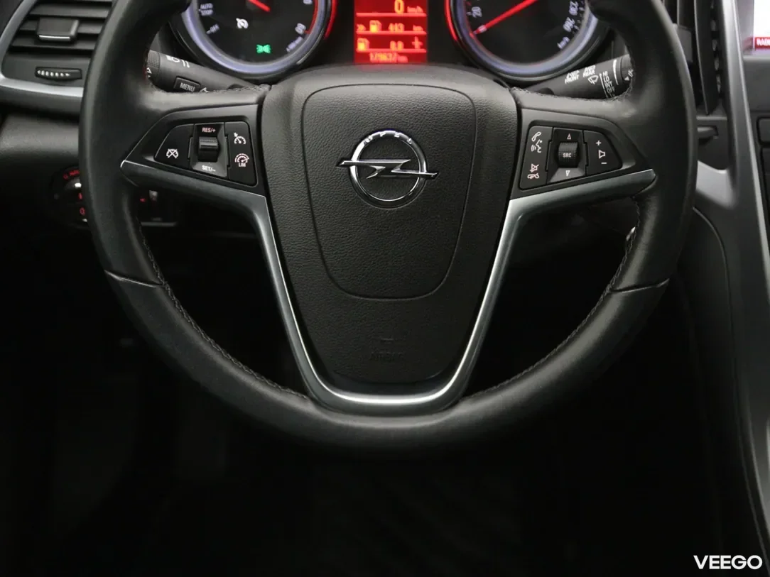 Opel Astra 1.6 100kW