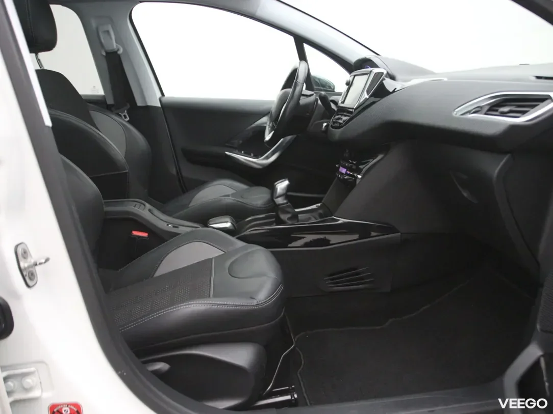 Peugeot 2008 1.2 81kW