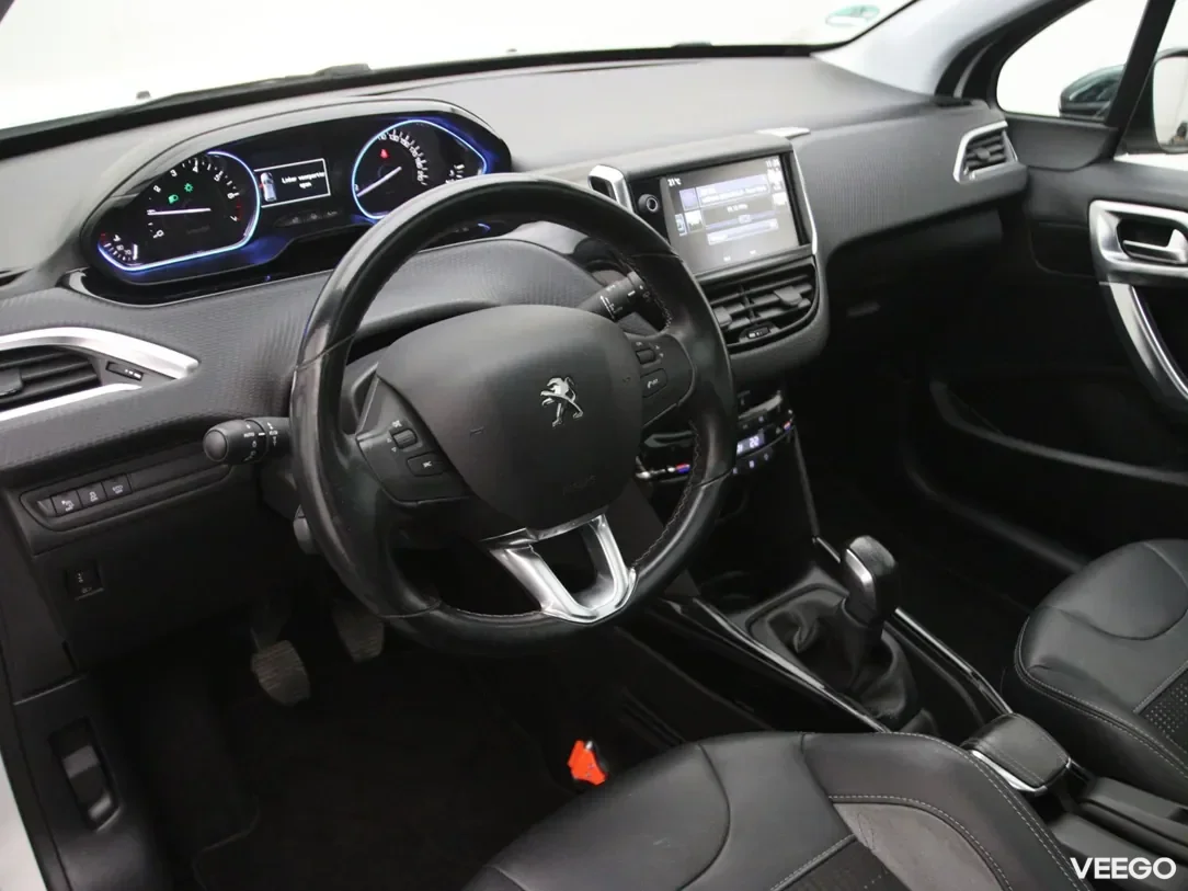 Peugeot 2008 1.2 81kW