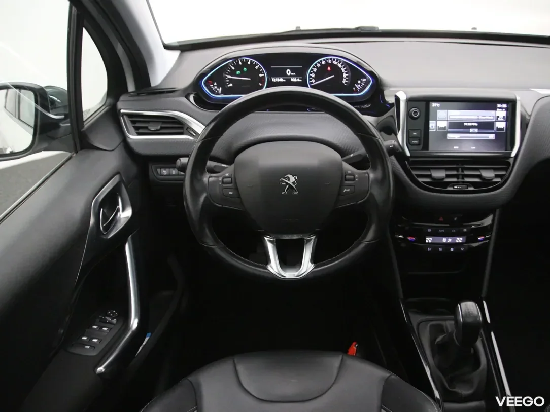 Peugeot 2008 1.2 81kW
