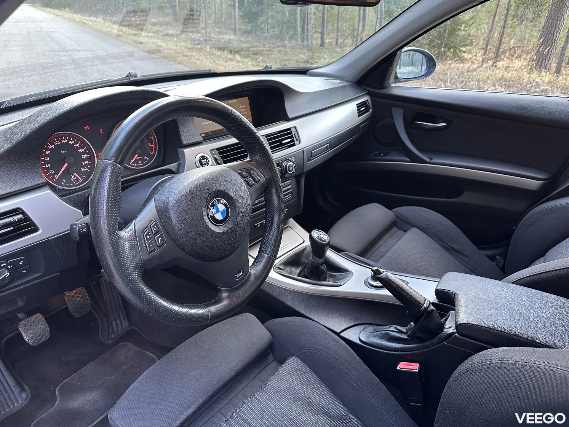 BMW 325 3.0 145kW