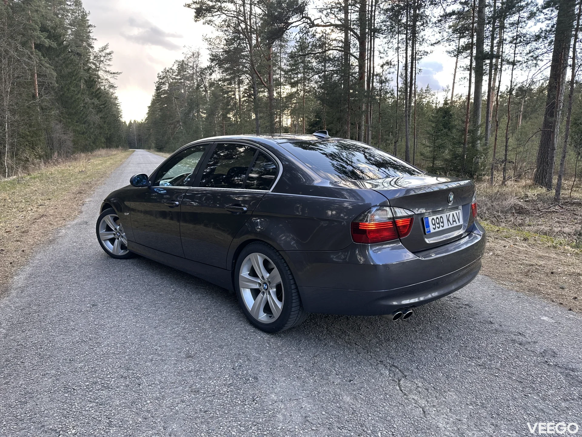 BMW 325 3.0 145kW