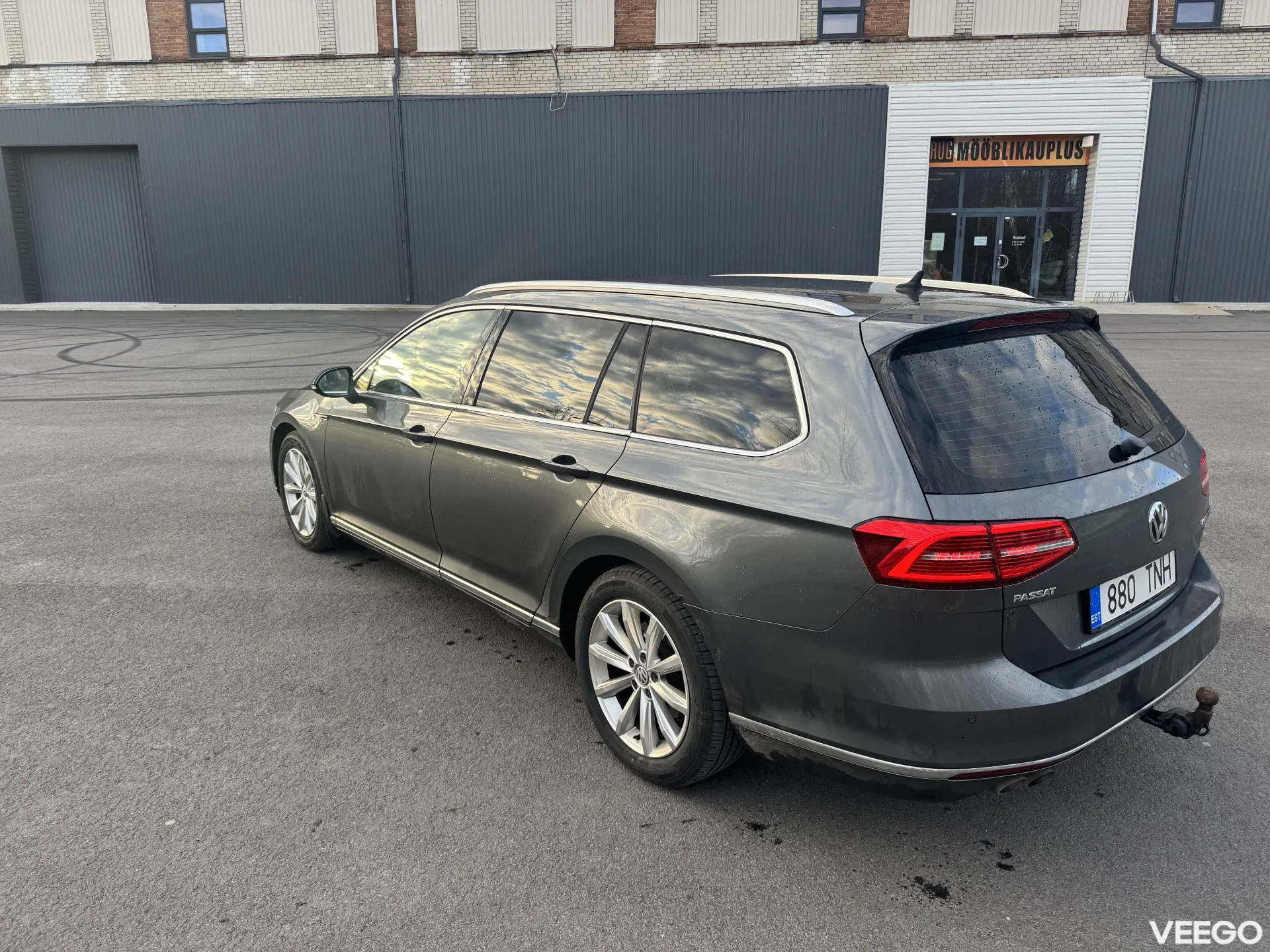 Volkswagen Passat 2.0 140kW
