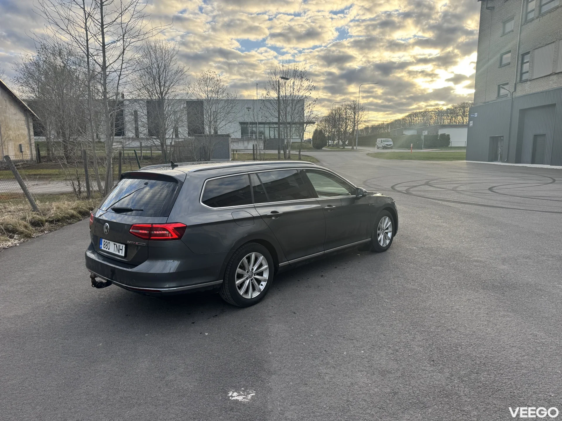 Volkswagen Passat 2.0 140kW