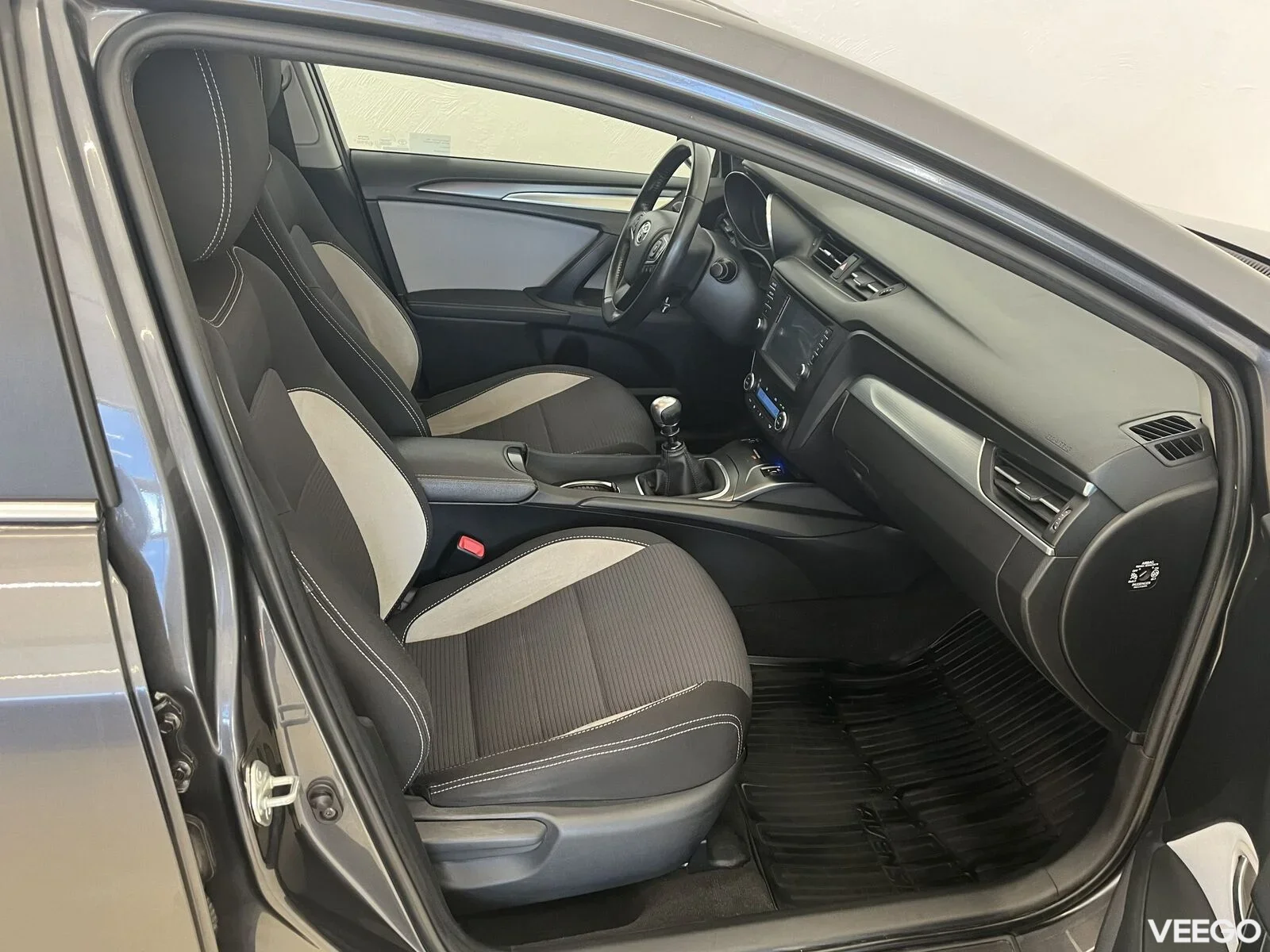 Toyota Avensis 108kW