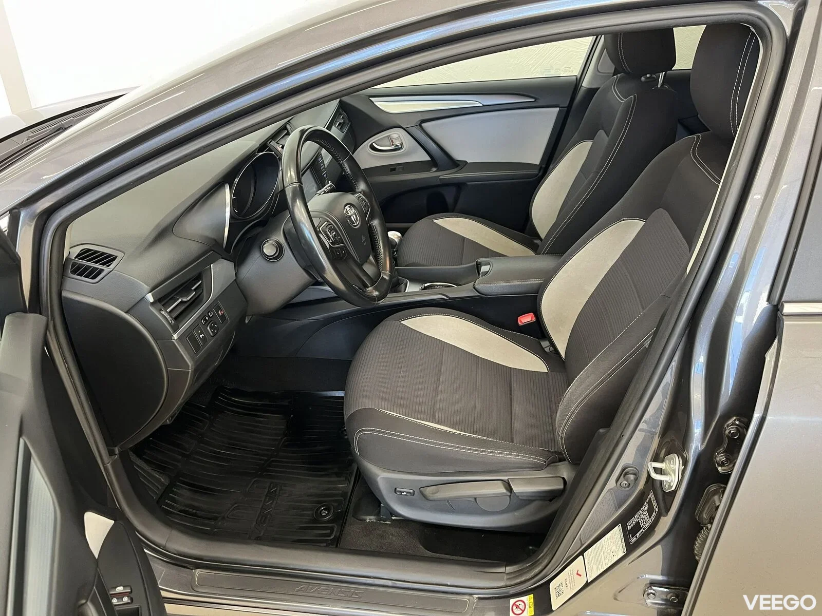 Toyota Avensis 108kW