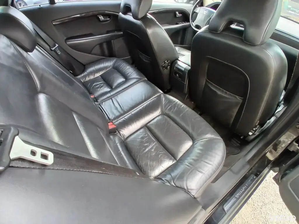 Volvo S80 MOMENTUM 2.5 147kW