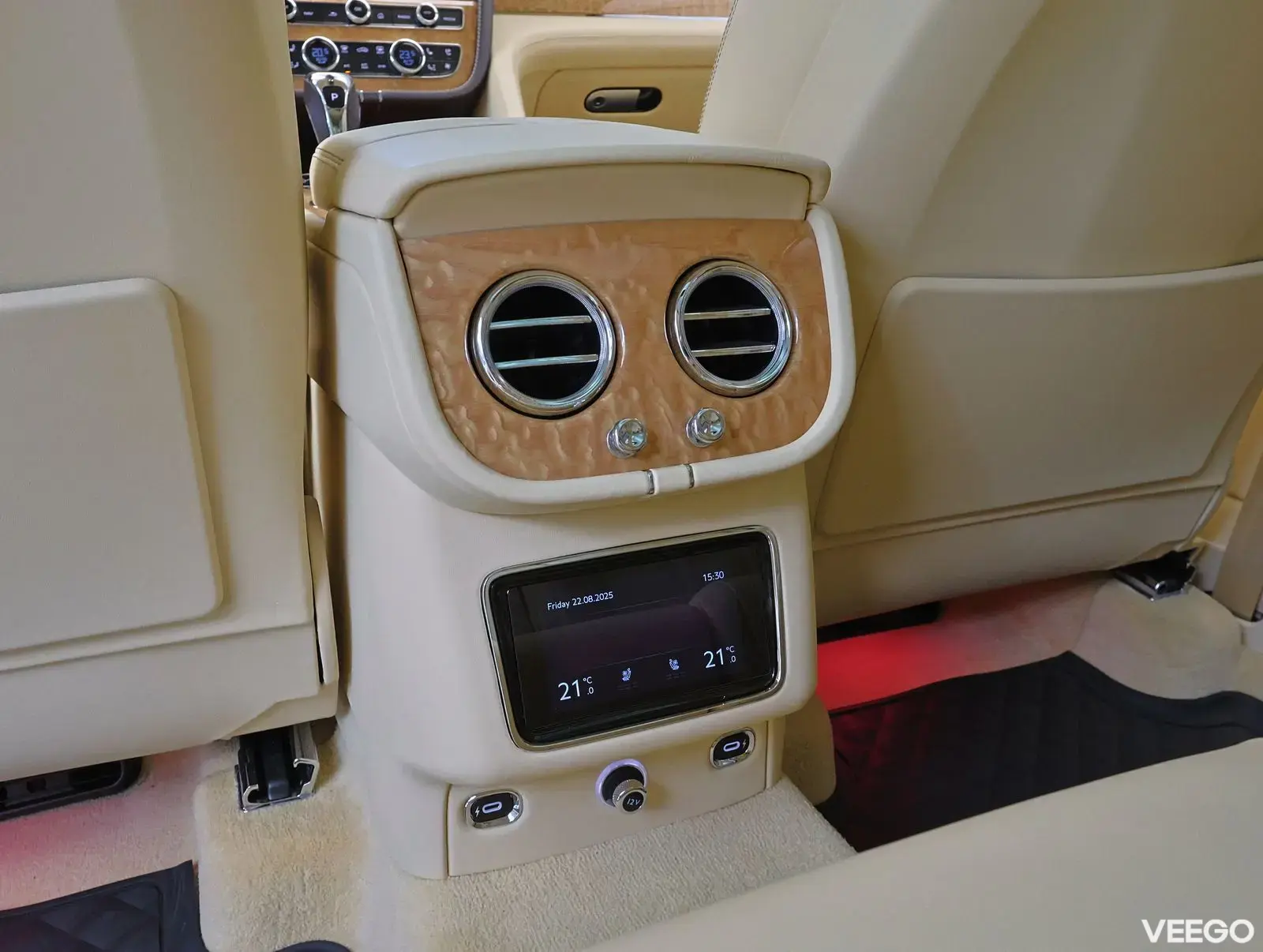 Bentley Bentayga AZURE HYBRID 250kW