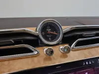 Bentley Bentayga AZURE HYBRID 250kW thumbnail