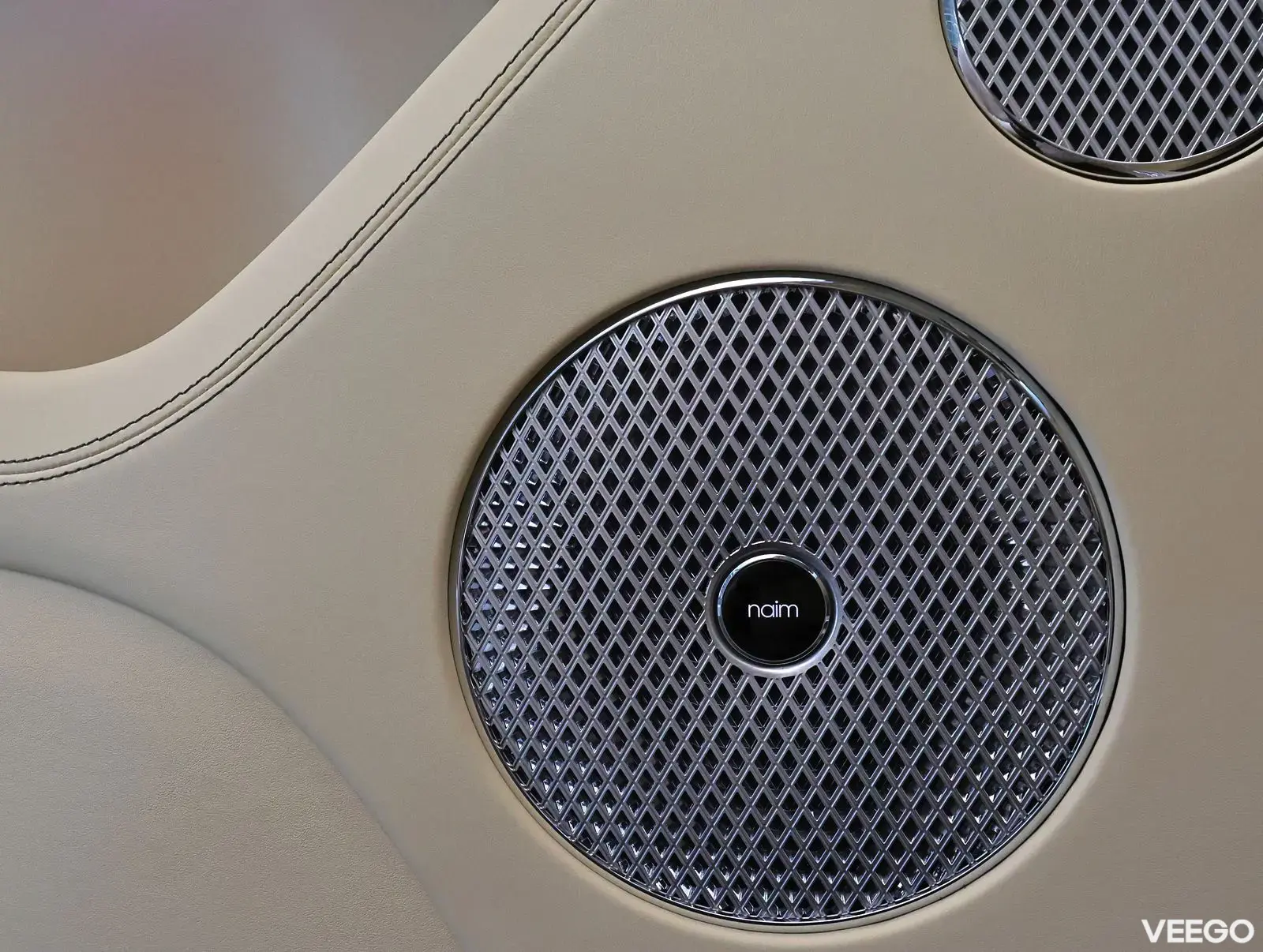 Bentley Bentayga AZURE HYBRID 250kW