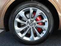 Bentley Bentayga AZURE HYBRID 250kW thumbnail