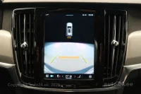 Volvo V90 Cross Country B5 AWD 2 184kW thumbnail
