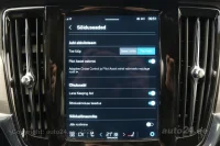 Volvo V90 Cross Country B5 AWD 2 184kW thumbnail