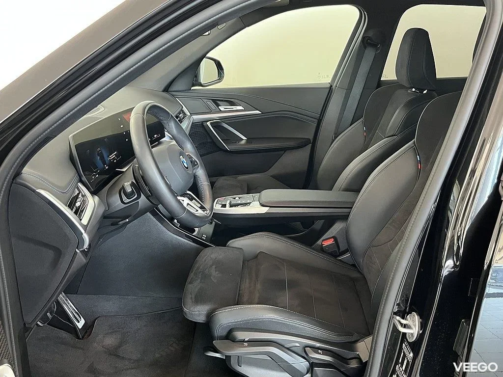 BMW X1 sDrive18i M Sport Pro Drag Rattvärme Comfort Access