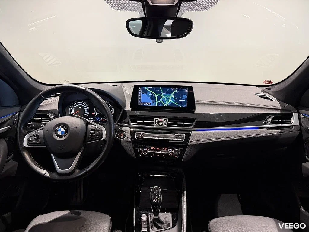 BMW X1 xDrive20d Sport Line Drag HiFi HUD Backkamera 18"