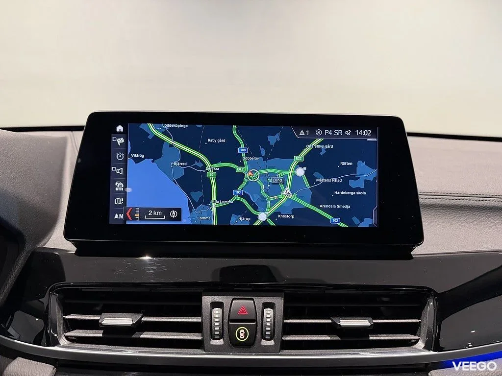 BMW X1 xDrive20d Sport Line Drag HiFi HUD Backkamera 18"