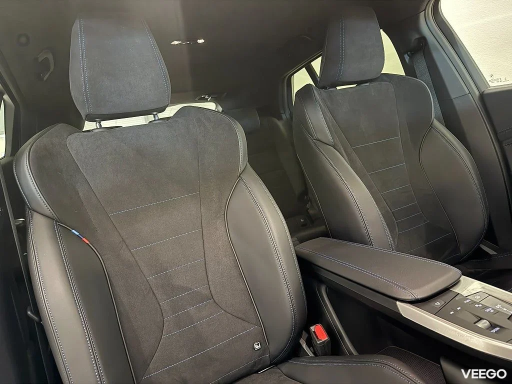 BMW iX2 IX2 xDrive30 M Sport Drag Adpt Farth Rattv 19" Backkamera