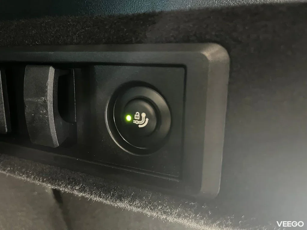 BMW X3 30e xDrive Adaptiv Farthållare Elsäten Med Minnen Drag